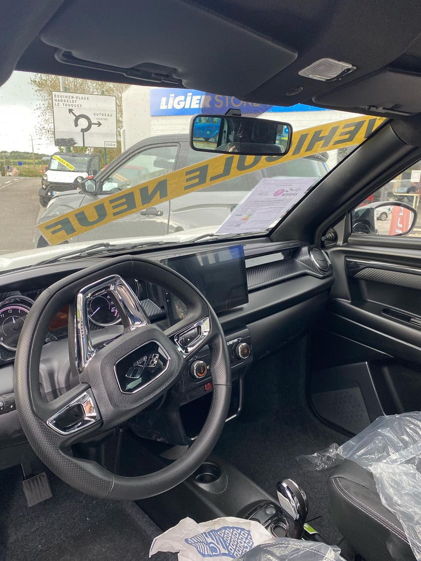 NOUVELLE LIGIER JS60 CHIC – Image 4
