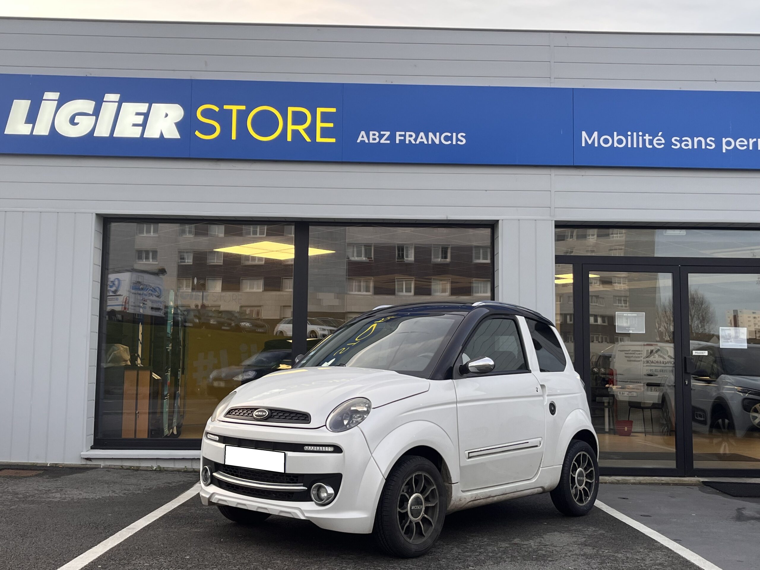 MICROCAR MGO PREMIUM DCI